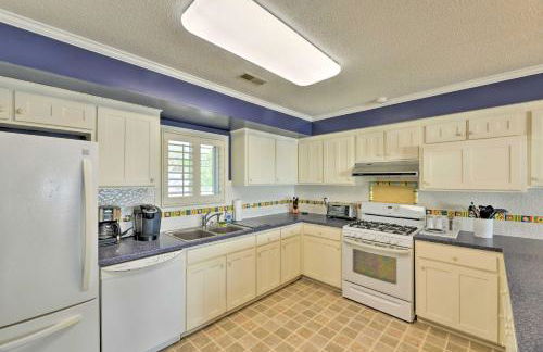 Waterfront Harkers Island Home Sunset View and Dock - Foto 11