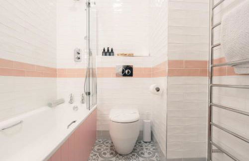 Ollerenshaw Cottage - Photo 13