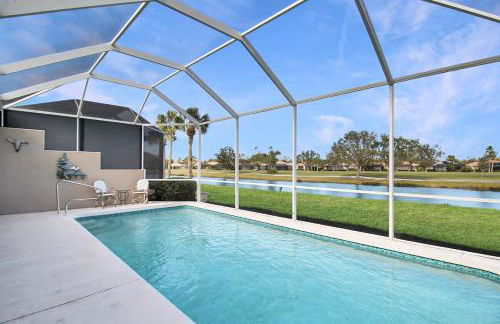 Serene pool home in the exclusive Heritage Oaks Golf & Country Club - Foto 23