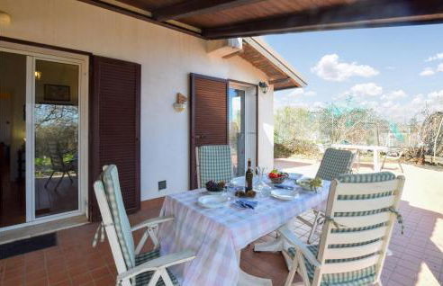 Gorgeous Home In Caselle With Kitchen - Foto 1