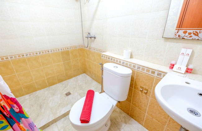 2 Bedrooms at Grand Palace Kemayoran Apartment by Travelio - Foto 26