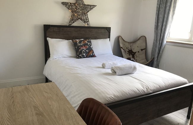 James Place @ Bike Park Wales and The Brecon Beacons - Foto 3