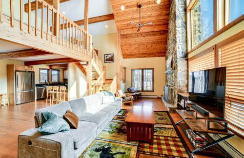 Golf, Fish and Ski Retreat with Game Room in Thompson - Foto 3
