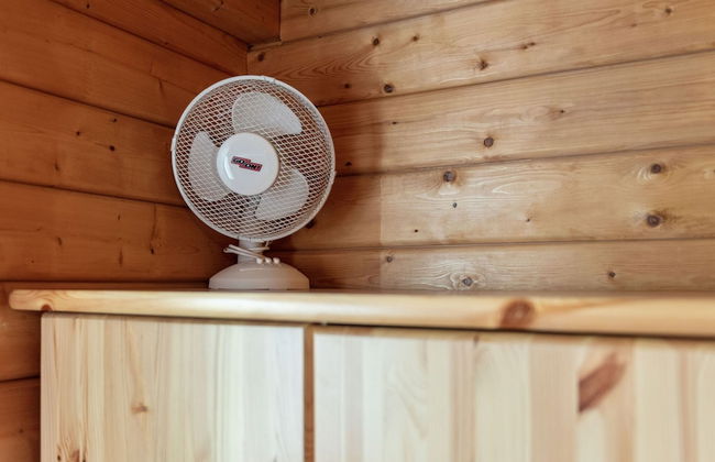 Charming Holiday Home With Private Garden - Photo 26