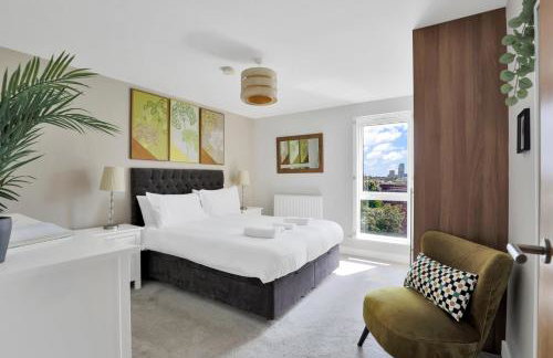 Canary Wharf Escape - Stylish 2BR - Canal Views & City Lights - Foto 4