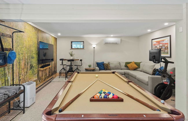 Waterside Haven by Avantstay Lakefront, Hot Tub, Game Room, Fire Pit - Photo 15