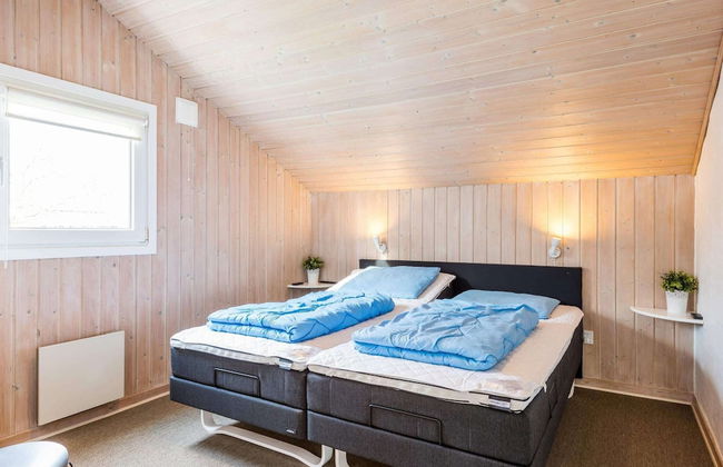 8 Person Holiday Home in Norre Nebel - Photo 20