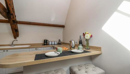 The Old Dairy - Photo 5