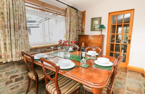 Holly Farm Cottage - Photo 7