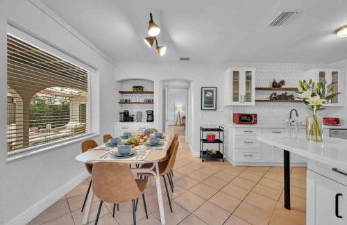 Steps from Beach Quaint Cottage Hot Tub Surf Key H0MES - Foto 11