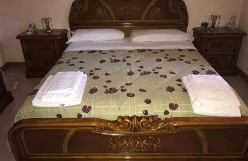 VILLA NEVADA Esclusiva con PISCINA Privata, Il Tuo Angolo di Pace a 5 Minuti dal MARE e 20 Minuti da ROMA - Photo 10