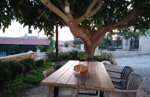 Minfot Local House - Photo 46