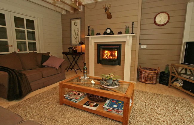 Countryside Chalet in Bomal sur Ourthe With Sauna, Balcony - Photo 18