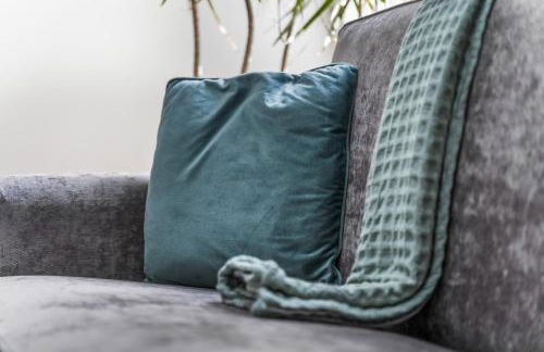 Free Parking ,Modern 4 bedrooms 10min from Birmingham city centre ideal for contractors ,Groups and Families - Photo 54