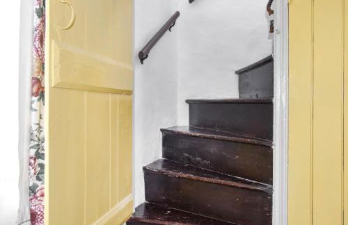 High House - Photo 29