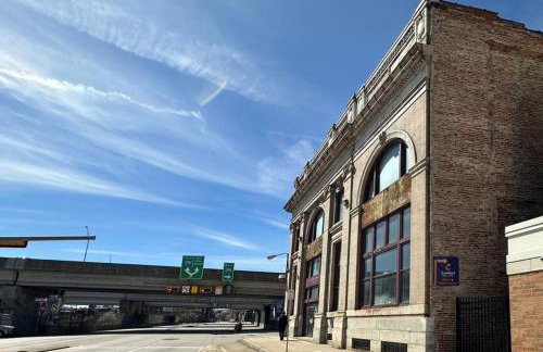 Unique Artsy 2 Bdrm Apt 1.5 mi from Downtown - Foto 61