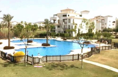 Ground Floor Licenced Apartment, Close to Town & Pool - Foto 14