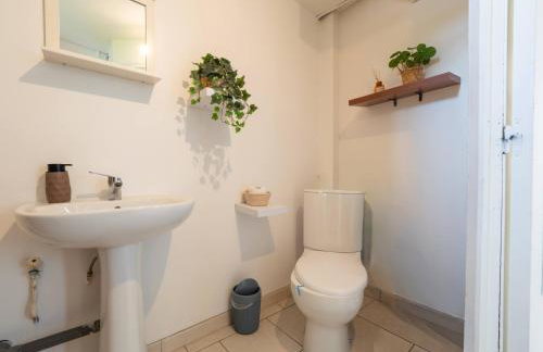 Le Lobrot - studio 2 personnes - parking facile - Foto 17
