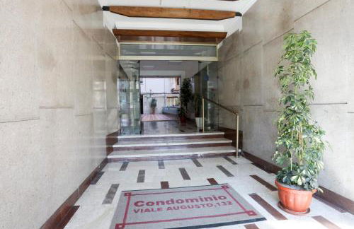 GuestHost - Partenope Stadium House - Photo 38