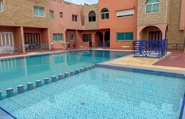 lux appartement avec piscine - Foto 14