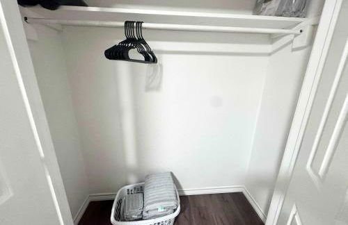 Entire Spacious 4 BR Home for Professionals - Foto 11