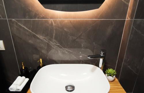 Elegant Dream Suites - Photo 14