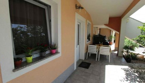 Apartment Malinska, Primorje-Gorski Kotar 20 - Foto 5, Garden