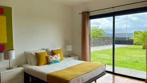 Green House - Photo 5, Garden view