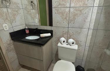 Casa confortável próximo ao corredor turístico - Foto 30