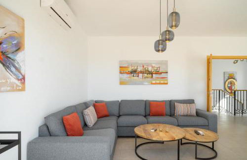 Villa Sea Breeze by Solset - Photo 8