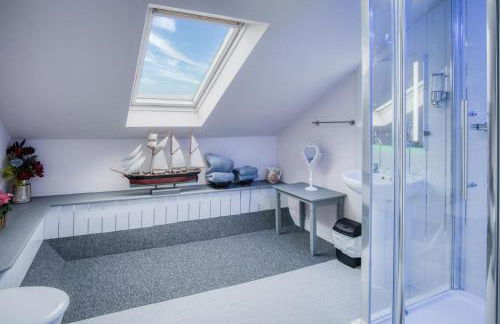 The Penthouse - 1 Bedroom Penthouse - Milford Haven - Foto 21