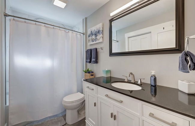 Fall Festivities - 4BR Home by IU Stadium Bloomington Bliss - Foto 33