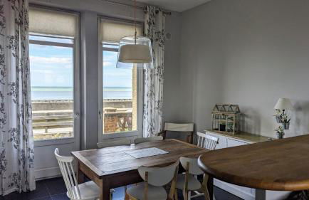 LES TAMARIS, Villa face à la mer, emplacement privilégié - Foto 8