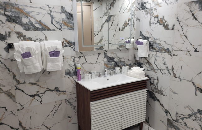 Alexander 807 5 Bedroom Apts by RedAwning - Foto 30