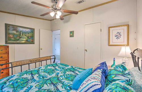 Cedar Creek Lake Access Retreat with Deck - Foto 19