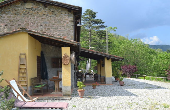Beautiful Cottage in Pescia - Photo 36