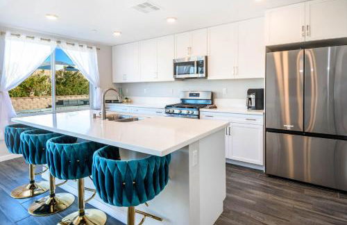 #Marbella Lane - Desert Dream Pool Spa & Games - Photo 13