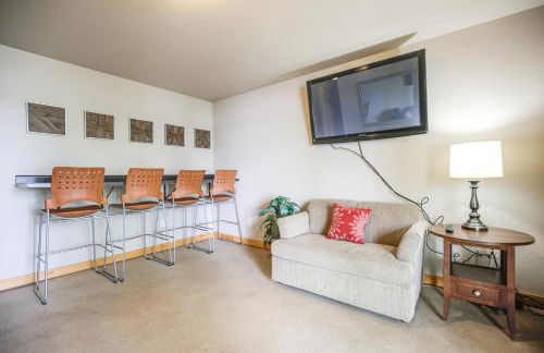 Lakefront Wisconsin Cabin Dock, Walk to Beach! - Foto 12