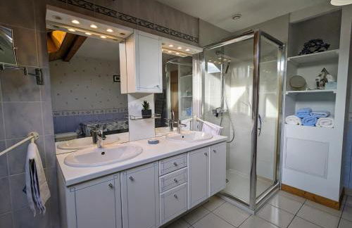 Appartement Confortable avec Accès Facile, Proche Ski et Randonnée - FR-1-589-137 - Foto 17