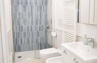 A Casa Vostra-casa indipendente con wifi e terrazzo,2 bagni,2 camere a due passi dal centro - Foto 17