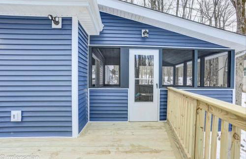 The Hut House 3BR 3BA Game Room Massage Chair - Foto 78