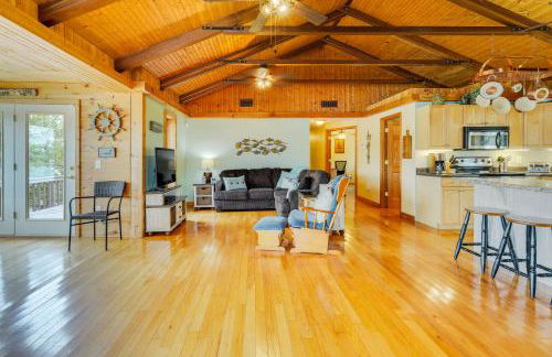 Duck and Bugs Cabin on Boone Lake with Boat Dock! - Foto 4