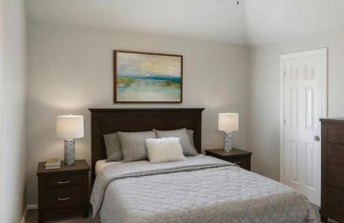 Large 4 Bdrm House in East Dallas - Photo 6