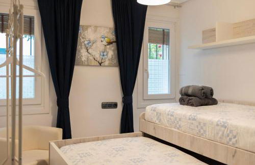 Los Luises barrio de parking gratuito - Foto 13