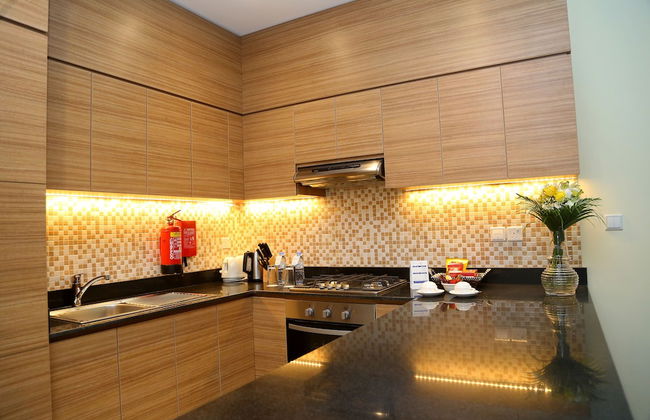 Tulip Al Barsha Hotel Apartment - Photo 8