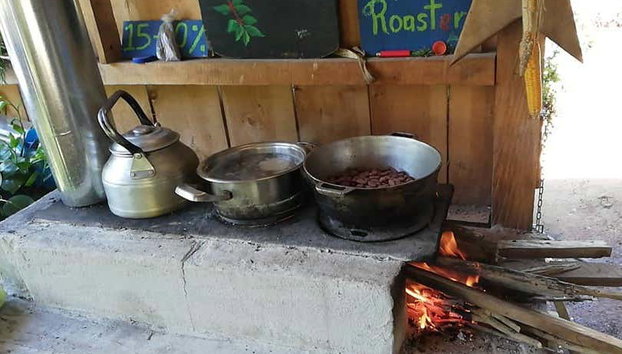 Tour del café por San Marcos de Tarrazú - Foto 5, Tostando los granos