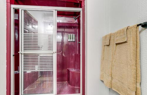 Woodburn Group Getaway Endless On-Site Fun! - Foto 25