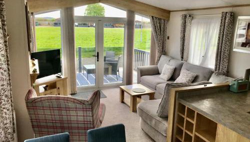 Debran Lodge - Foto 2