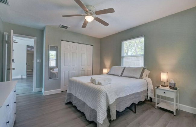 Heated Pool Close to St Pete Tampa Pet Friendly - Foto 23