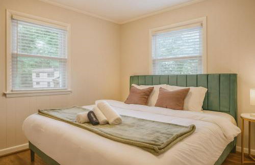 Stylish Forest Retreat Minutes from DC - Gary - Foto 19